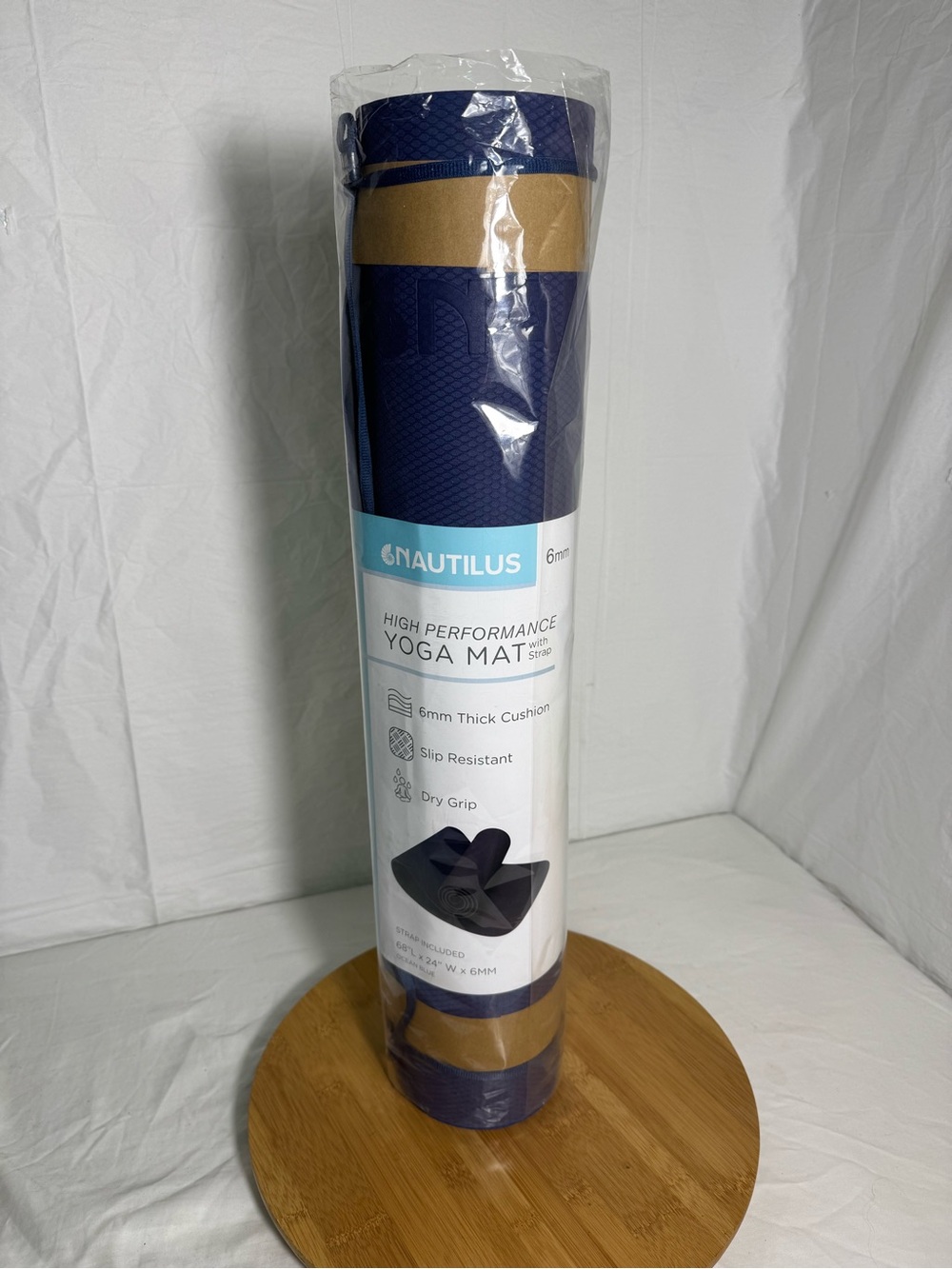 Nautilus High Performance Yoga Mat with Strap 6mm 68x24 Ocean Blue NEW